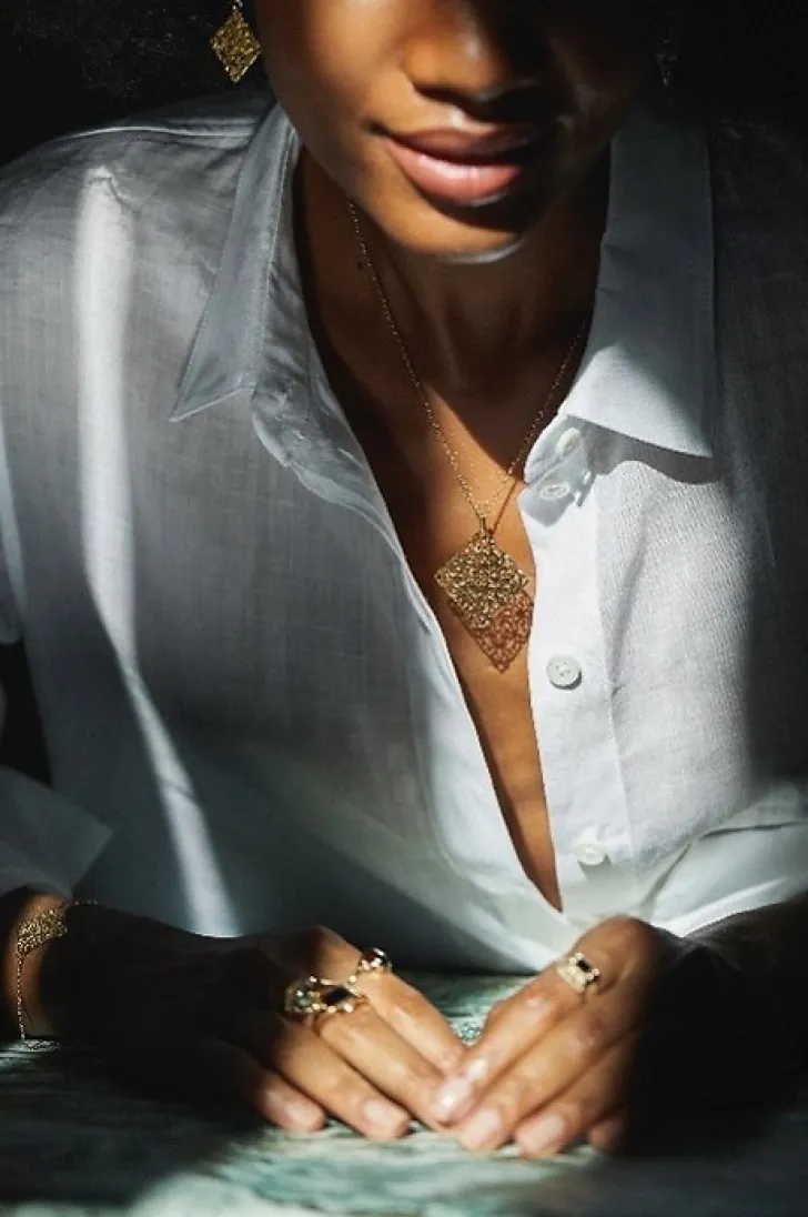 Boutiques de musées Boucles D'Oreilles-Boucle d'oreilles Rinceaux