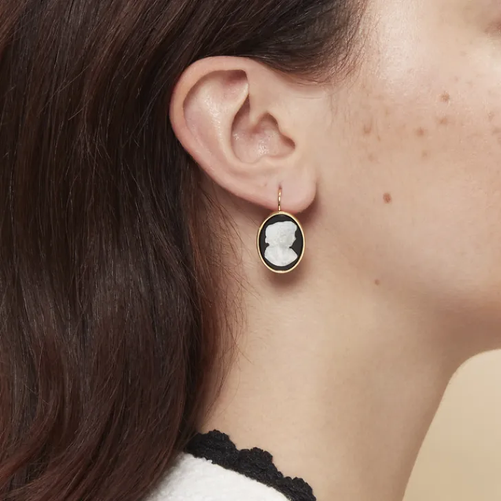 Boutiques de musées Boucles D'Oreilles-Boucles d'oreilles Camée Flore