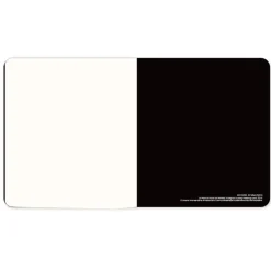 New Boutiques de musées Cahier Michael Kenna - La fleur de lotus de Mamta, Viengkeo, Luang Prabang, Laos, 2015