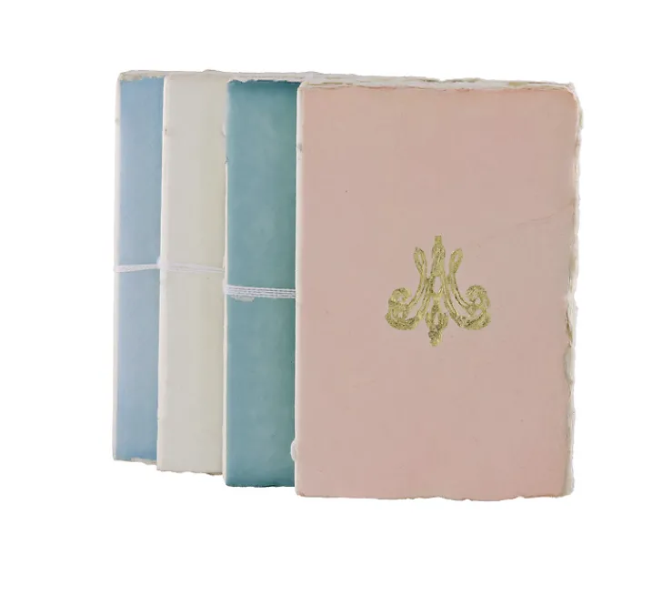 Boutiques de musées Carnet papier bouilli en cuve - Monogramme de Marie-Antoinette - Céladon