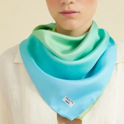 Boutiques de musées Foulards, Étoles, Châles-Carré de soie Bleu/vert 70x70cm