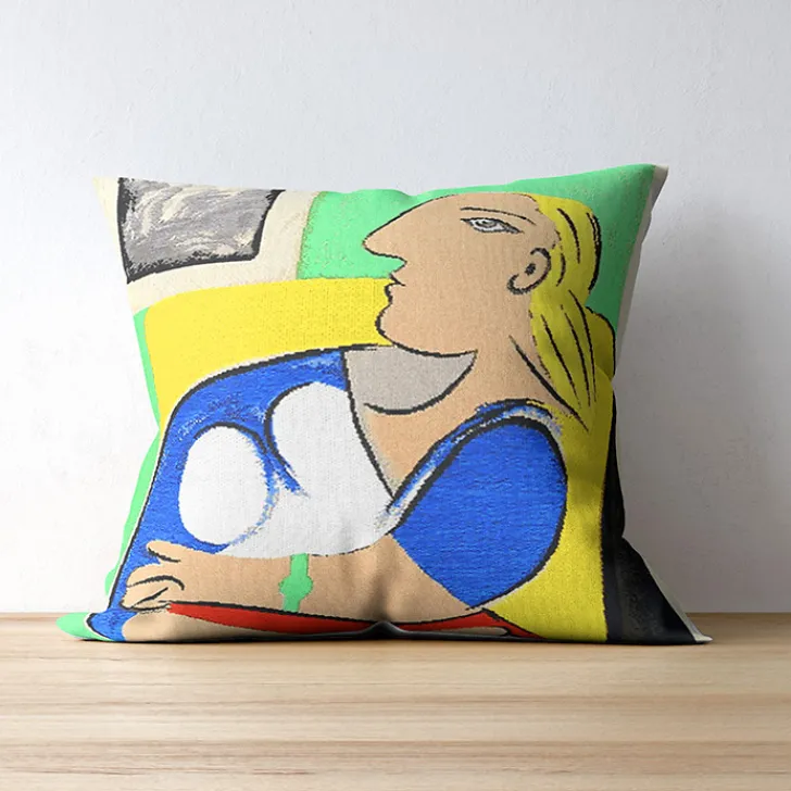 Hot Boutiques de musées Housse de coussin Pablo Picasso - Femme dans un fauteuil jaune, 1932 - 45 x 45 cm - Pansu