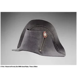 Boutiques de musées Magnets-Magnet Poupard-Chapeau porté par l'empereur Napoléon à la bataille d'Eylau