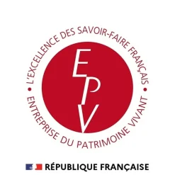 Sale Boutiques de musées Moulage Palette à fard en forme de poisson