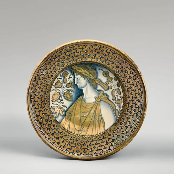 Online Boutiques de musées Plat, Buste d'empereur de profil (panneaux aluminium)