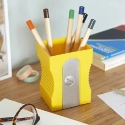 Boutiques de musées Design|Accessoires De Bureau-Pot à crayons en plastique Taille-crayon Jaune - Balvi