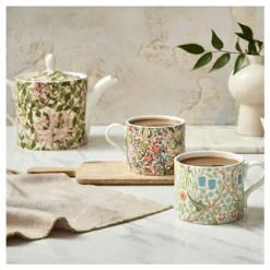 Boutiques de musées Art De La Table-Set 2 Tasses en porcelaine Prunier et Lys d'or - Morris & Co.