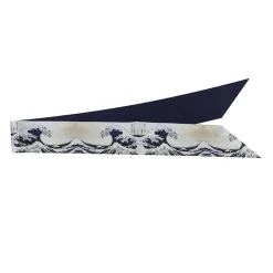 Boutiques de musées Foulards, Étoles, Châles-Silky Katsushika Hokusai - La grande vague